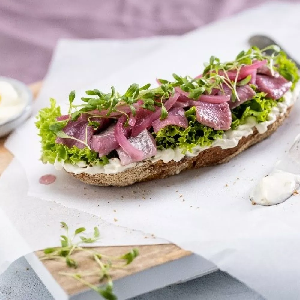 Sherry Happen auf Kartoffelbrot